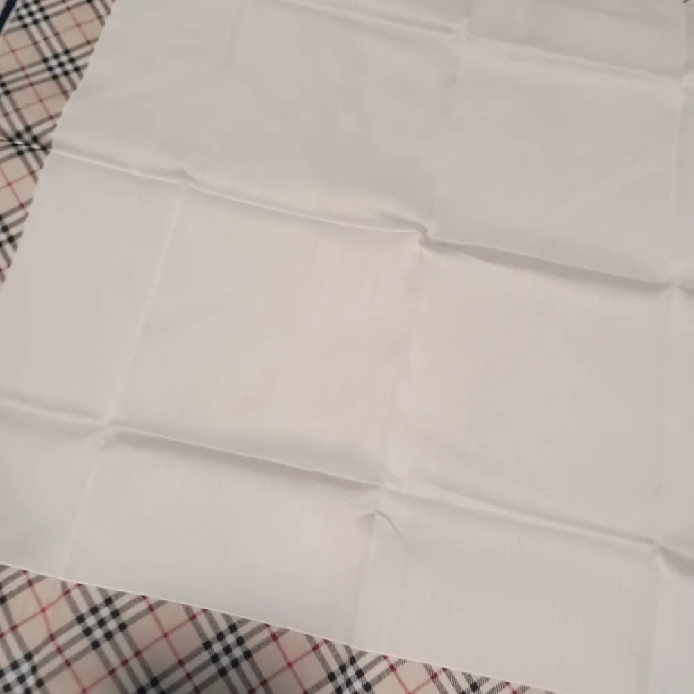 Burberry Cotton Handkerchief Check Light